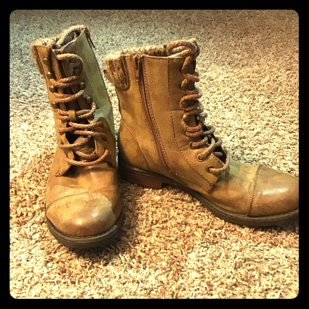 Aldo Military-inspired ankle boot.